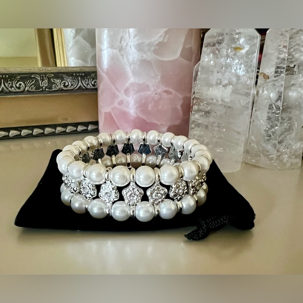 Stretch Bracelet Faux Pearl Rhinestone Triple Layer
